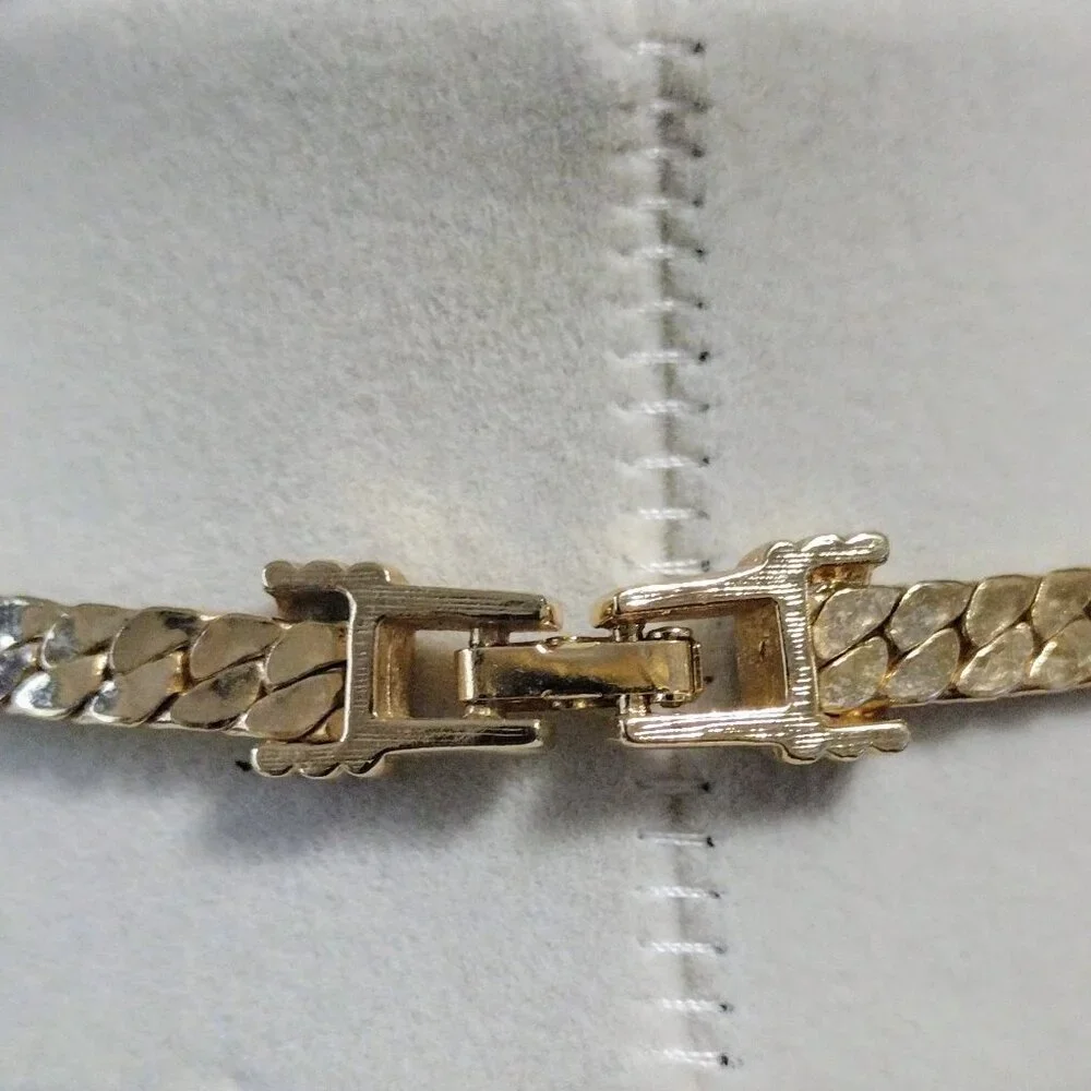 Swarovski Gold Heart Necklace - Picture 4 of 9